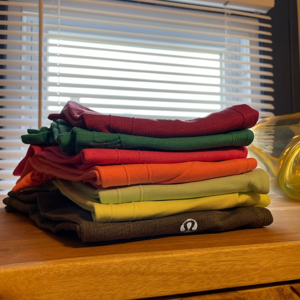 Lululemon In the Flow Crops